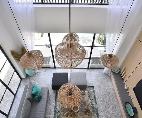 Villa Close To Finns Club Canggu (Bali)